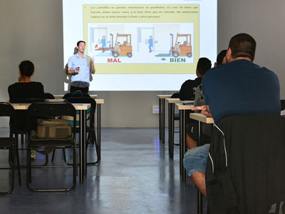 会员服务商城的短信轰机轰炸app下载